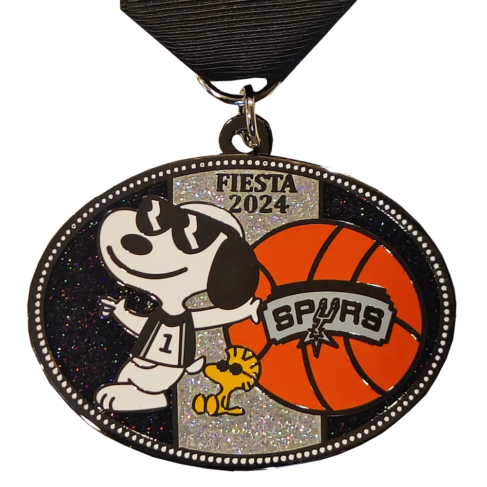 Snoopy Dog Spurs Fiesta Medal 2024